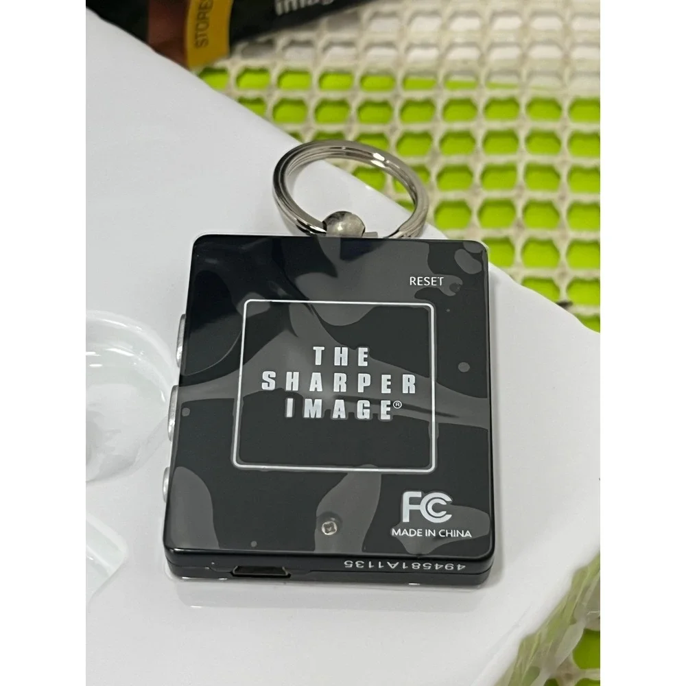 The Sharper Image USB 2.0 Digital Photo Keychain Black 1.5 Inch LCD-OpenBox NEW